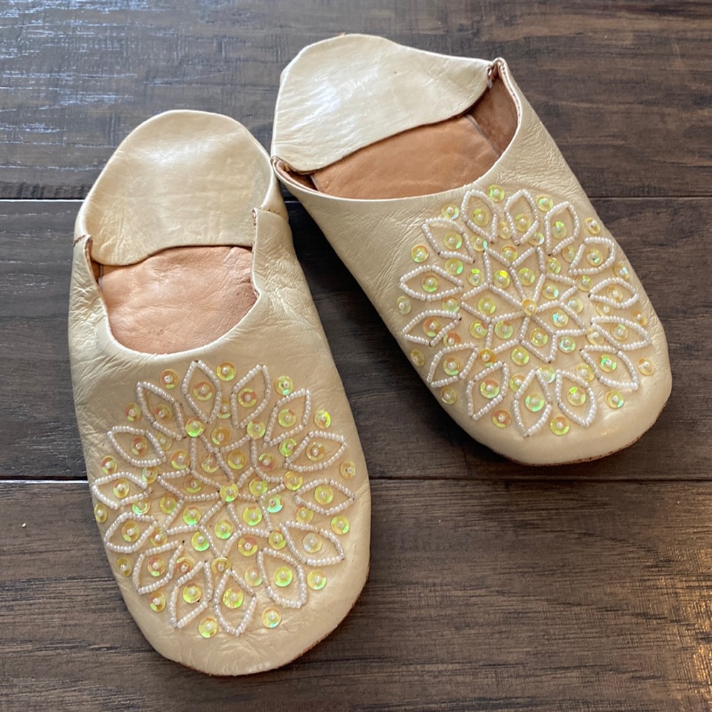 Leather beaded slippers